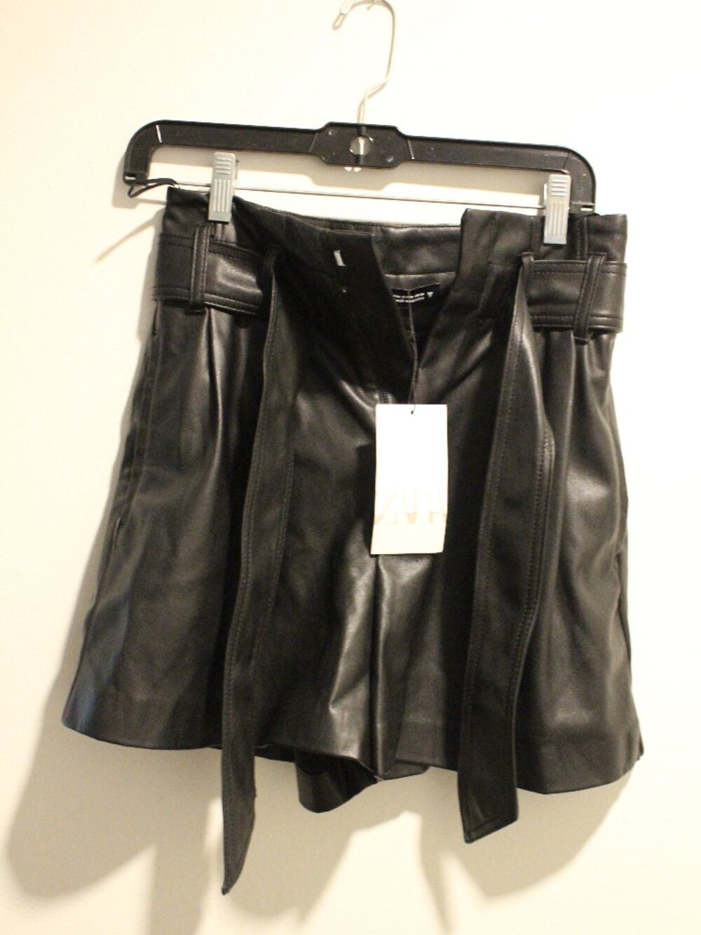 ZARA LEATHER SHORTS